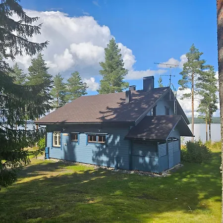 Moekki Jaerven Rannalla, Matkailukartano Kivennapa