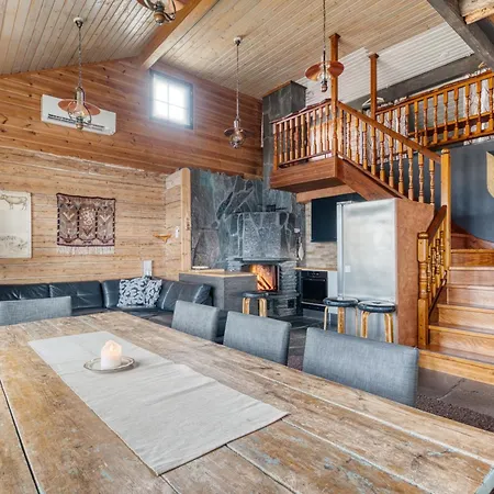 Moekki Jaerven Rannalla, Matkailukartano Kivennapa Pieksaenkoski