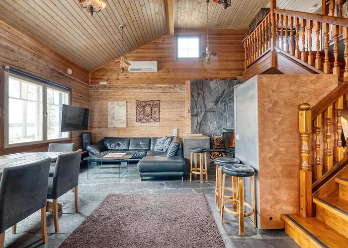 Moekki Jaerven Rannalla, Matkailukartano Kivennapa Chalet